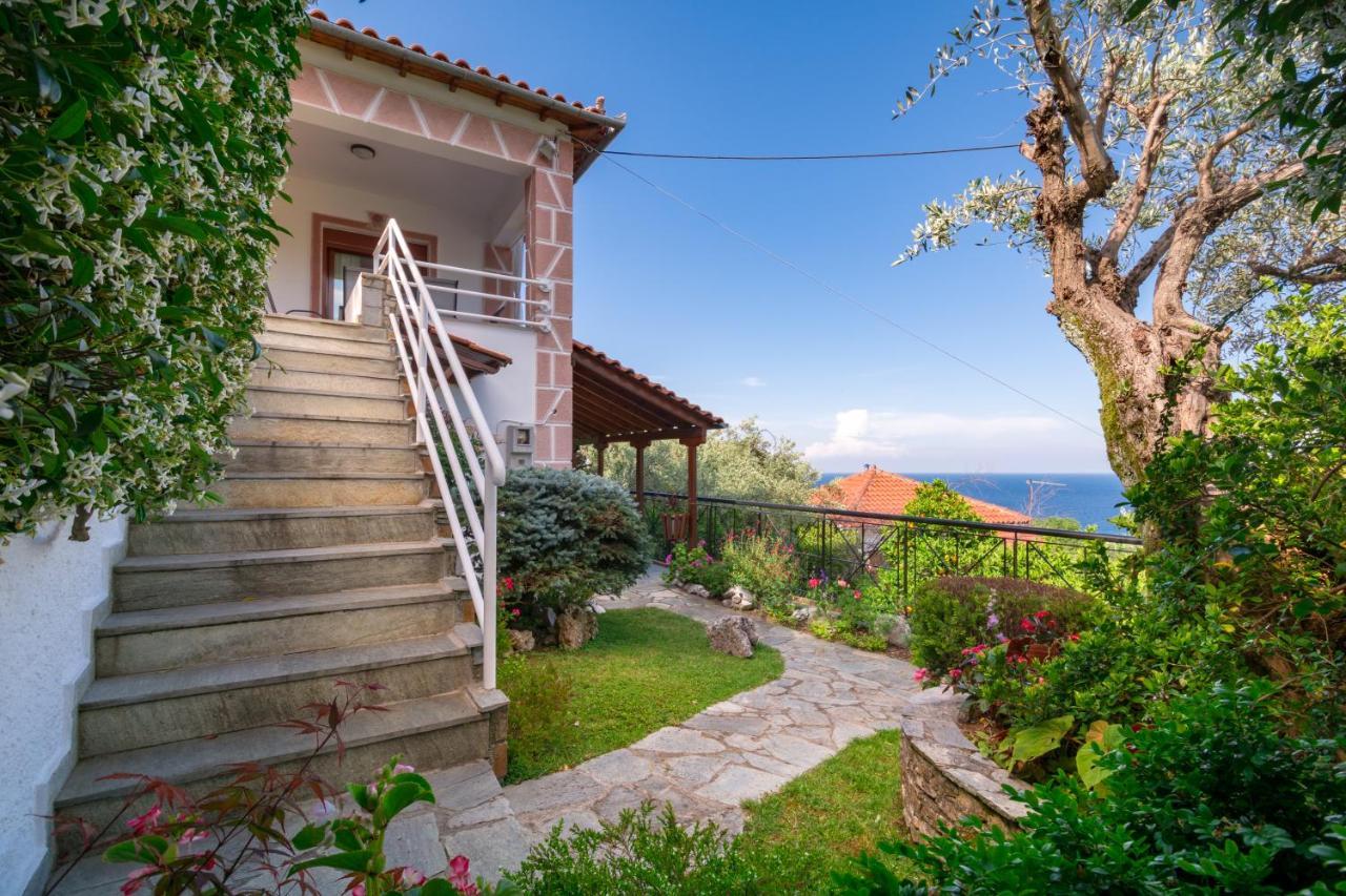 Gardenia Sea View Home Chorefton Esterno foto