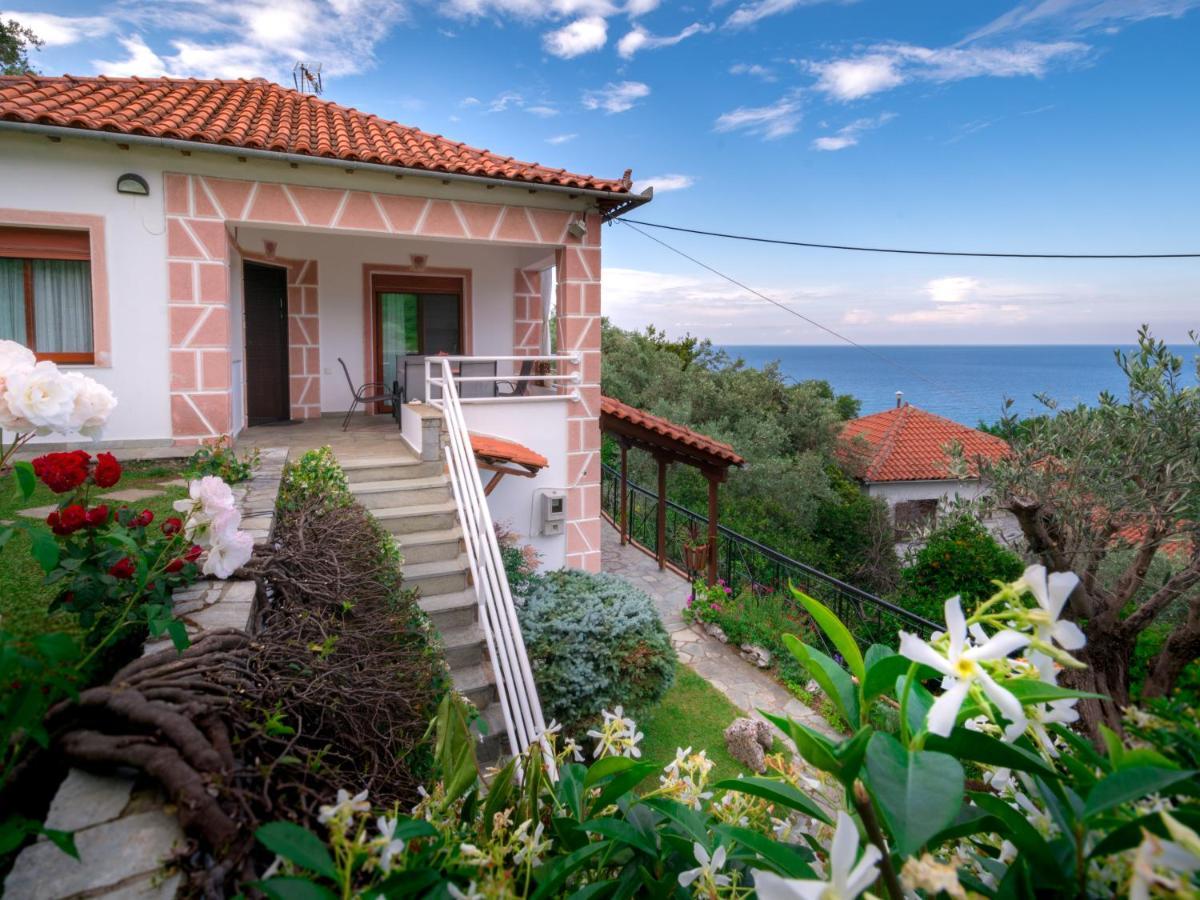 Gardenia Sea View Home Chorefton Esterno foto