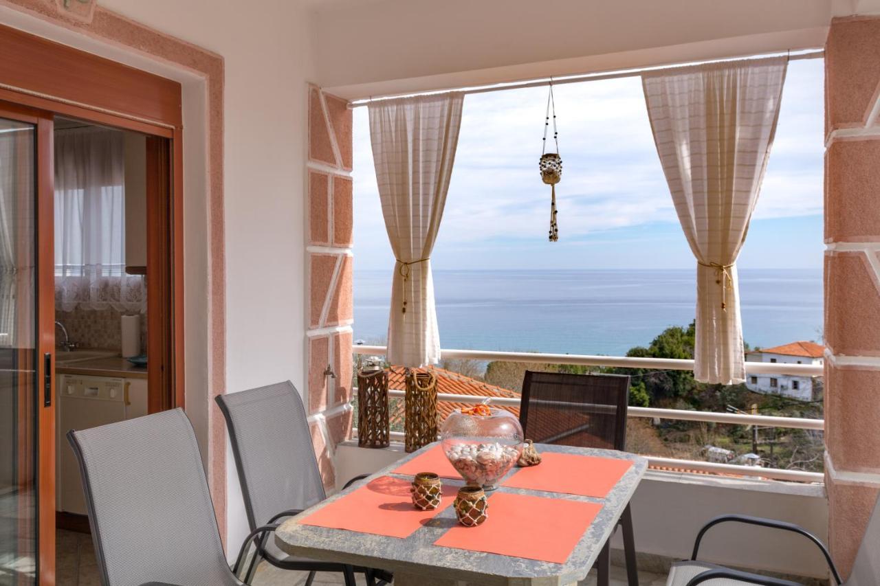 Gardenia Sea View Home Chorefton Esterno foto