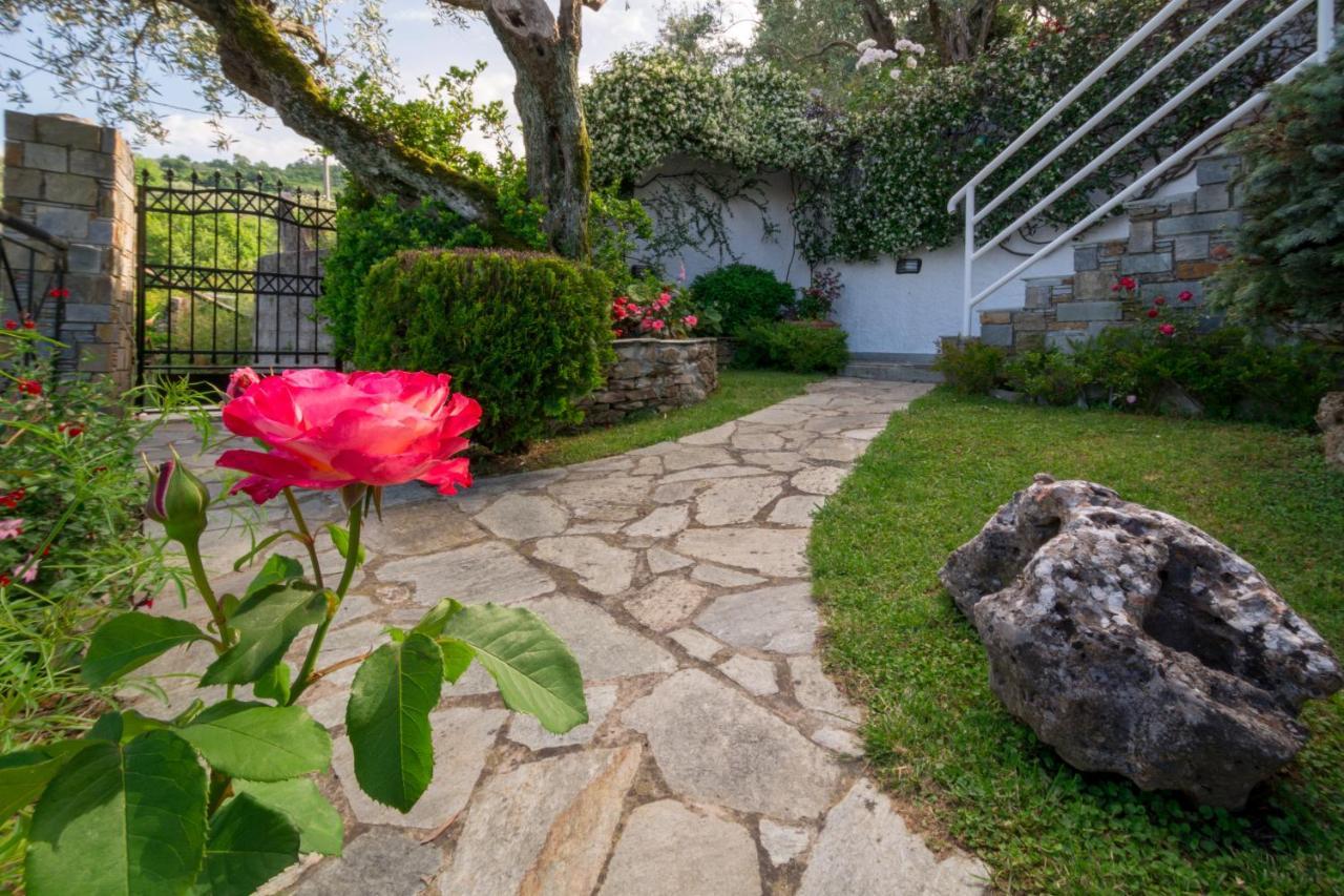 Gardenia Sea View Home Chorefton Esterno foto